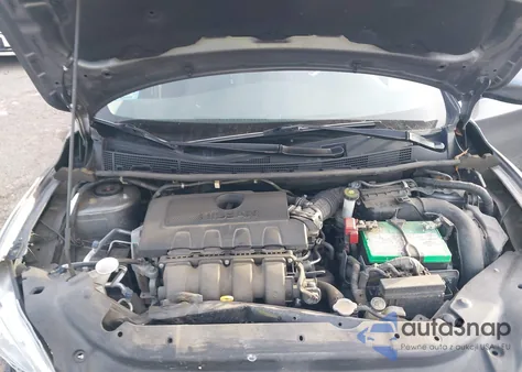 2015 Nissan Sentra S z USA, uszkodzony, nr VIN 3N1AB7AP4FY348730